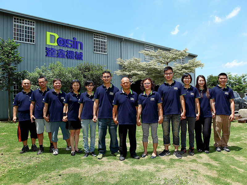 Dasin usa mais de 40 anos de experiência em produção para projetar novos produtos, otimizar e fabricar produtos existentes.