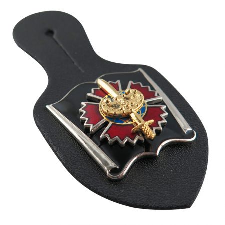 Læder Snapoff Badge Holdere - for- og bagside af lædermærkeholder