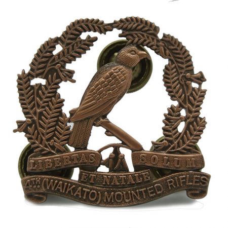 Cap badge of the Waikato Mounted Rifles - 4th (Waikato) Mounted Rifles squadron cap badges