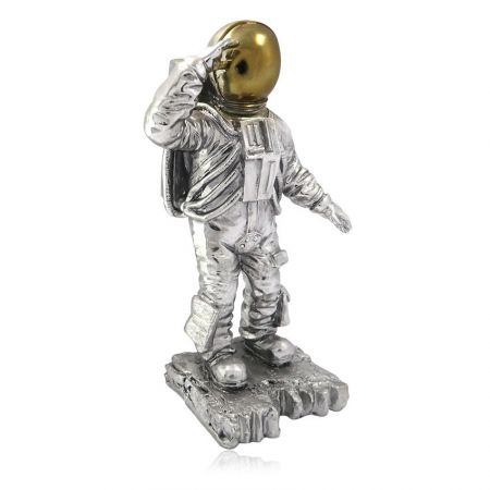 custom made astronaut polyresin award trophy