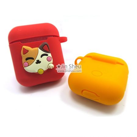 personalized silicone airpods earphone pouch