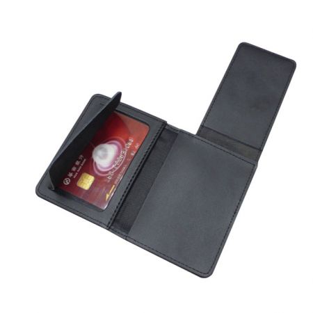 Кошельки с идентификационными бейджами - кошелек с эмблемами