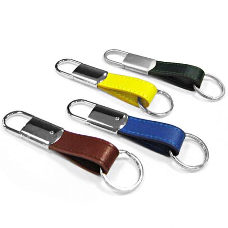 Leather Keychain Holder - Custom Leather Keyring