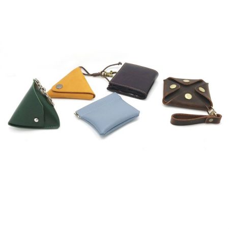 Leather Coin Pouches - Custom logo and color leather coin pouches