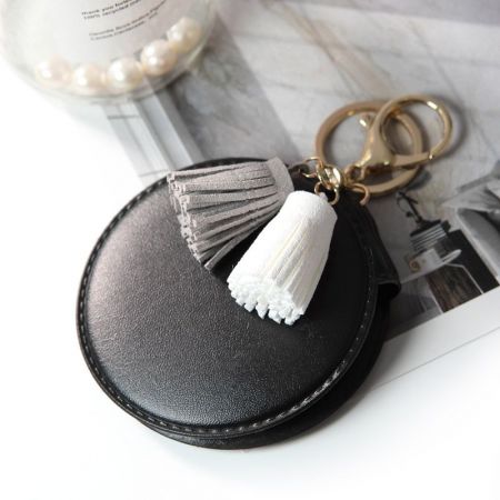 Round Leather Cosmetic Mirror with Keyring