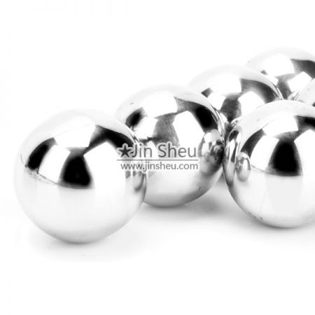 Sphere Shape Metal Ice Cubes - Round metal ice cube