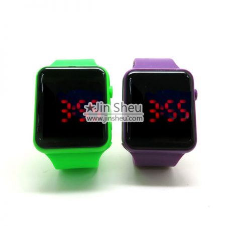 Square Fashionable Silicone LED Watch - Square Fashionable Silicone LED Watch