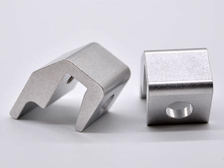 Componentes y repuestos de aluminio para computadoras industriales