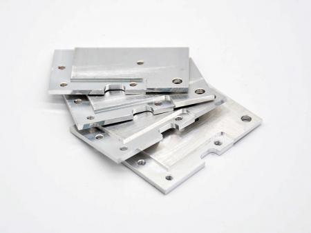 Componentes de aluminio mecanizado CNC - Piezas personalizadas