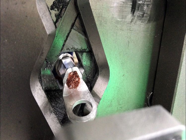 Wire / Cable Crimping Service Electrical Wiring Harness Manufacturing