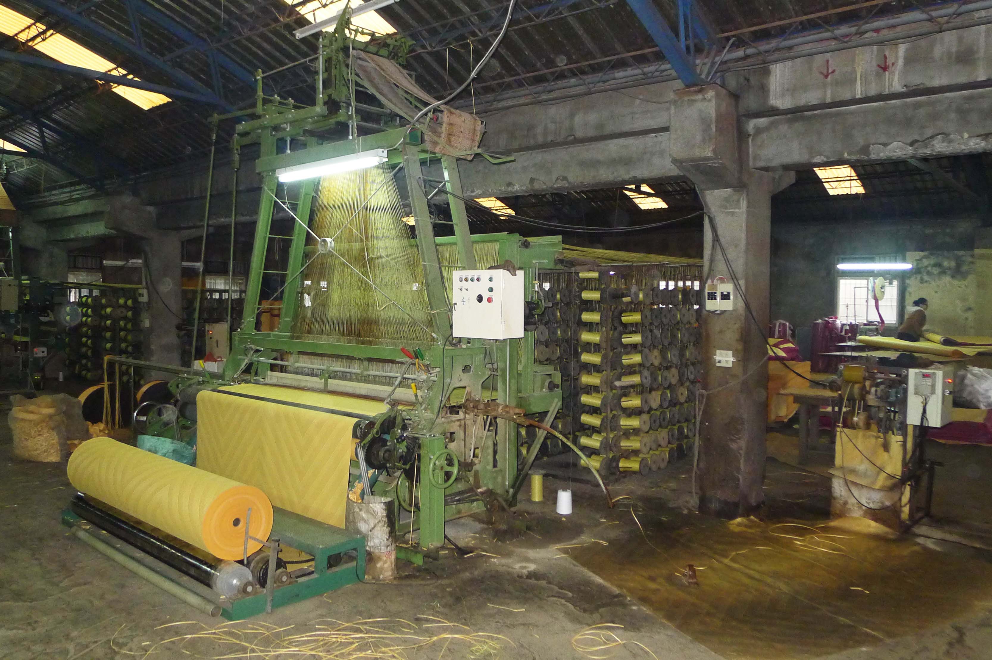 PP RattanLike Mat Weaving Machine Equipment and Machinery Supply for