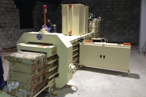 TB-0708 để thu gom phế liệu nhà máy giấy