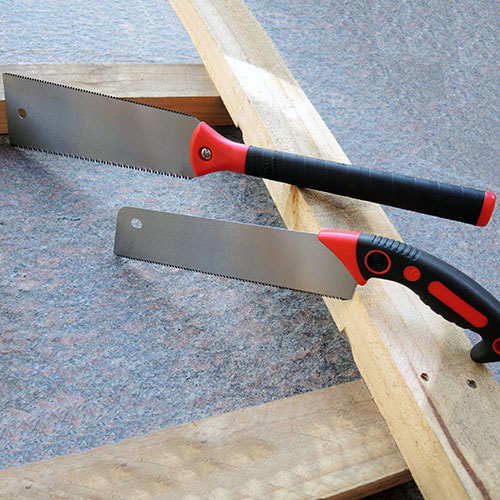 Japanese Saws for Straight and Fine Cuts