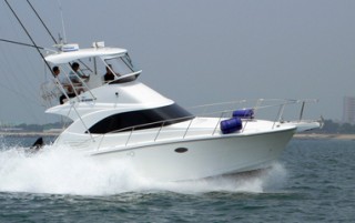 Cabrio-Yacht - 40-Fuß-Cabrio-Yacht