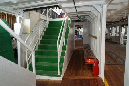 87GT Steel Oil and electric Ferry passenger ship Lower deck access