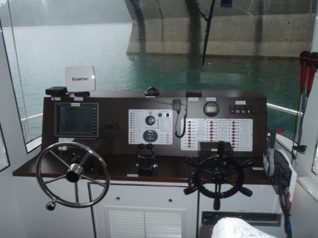 7GT Eco Ship-solar Powered Patrol Boat Cab