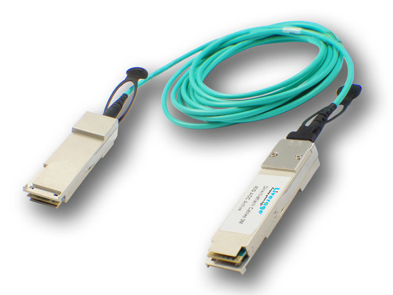 Aktiv optisk kabel kan definieras som en bygelkabel för optisk fiber som avslutas med optiska sändtagare i båda ändar.