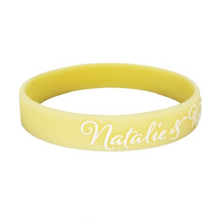 Embossed Silicone Wristbands - Embossed silicone bracelet can catch people's eye.
