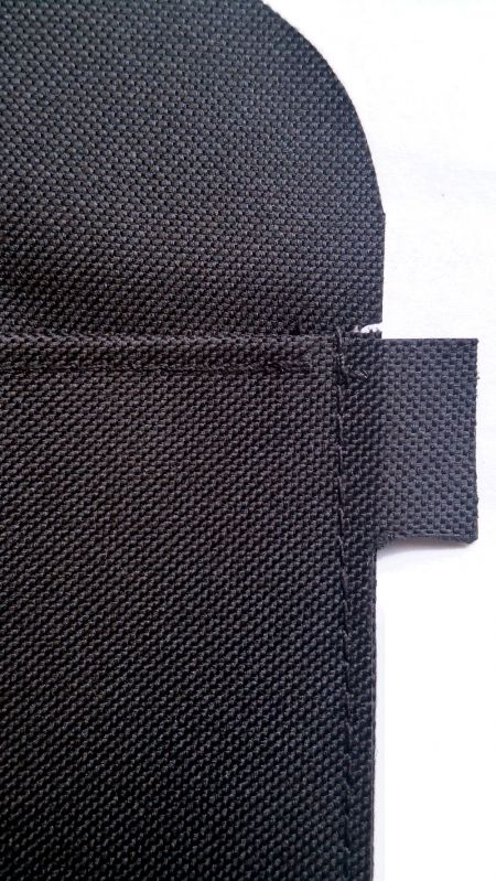 Flat Pocket Stitching with Strengthening Layer Zoomed