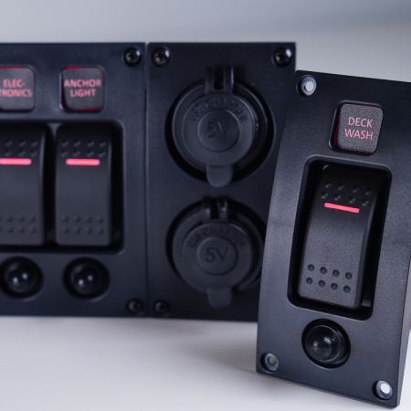 Switch paneler - Strömbrytarpaneler - marina elpaneler