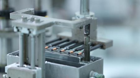 Imers?o de solda automatizada de nossos Reed Relays