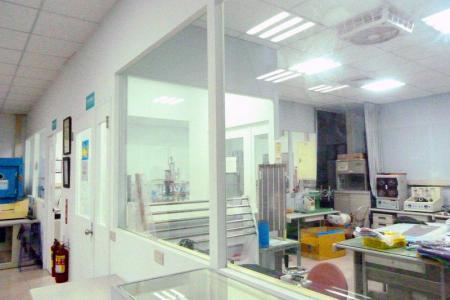 Room Temperature Laboratory.