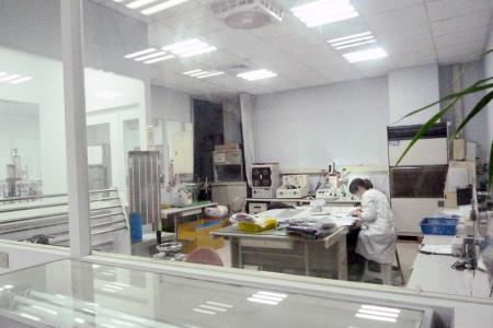 Air-Condition Laboratory for Material Physical Property