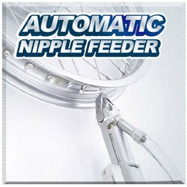 Automatische Radeinspeichmaschine - Automatische Radschnürmaschine / Automatische Nippelzuführung