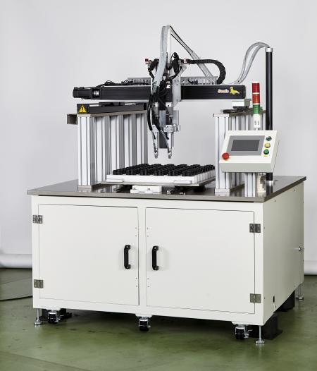 Automatický šroubový šroubovací stroj typu portálový stůl XY - Automatický šroubový upevňovací stroj typu XY na stůl (Model: CM-TABLE-GANTRY) (Vlastnosti: doba podávání šroubu 0,2 sekundy)