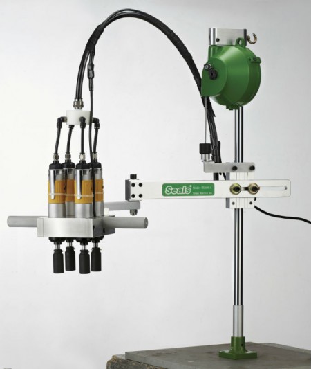 TR-650M Multi-Drive Fastening System with torque reaction arm