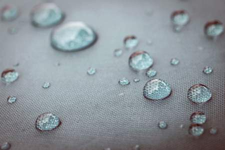 生质膜防水透湿环保布料 - 生质防水薄膜布料采用对环境友善的制造过程。