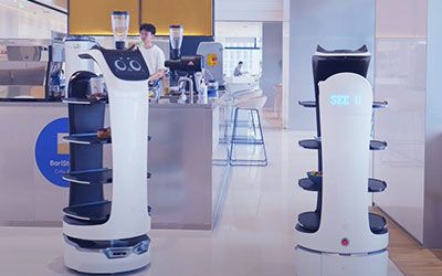 Bella 高階送餐機器人 - 多模式互動、無接觸配送