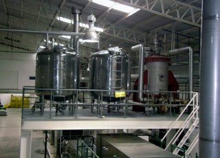 Heat Exchanger & Oil Storage Tank (Optional)