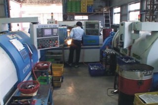 R&D - . Fresadora CNC