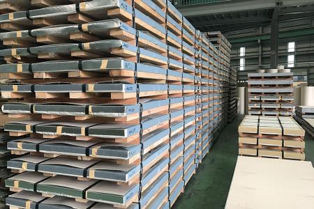 Stainless Steel Sheet in Export Package.