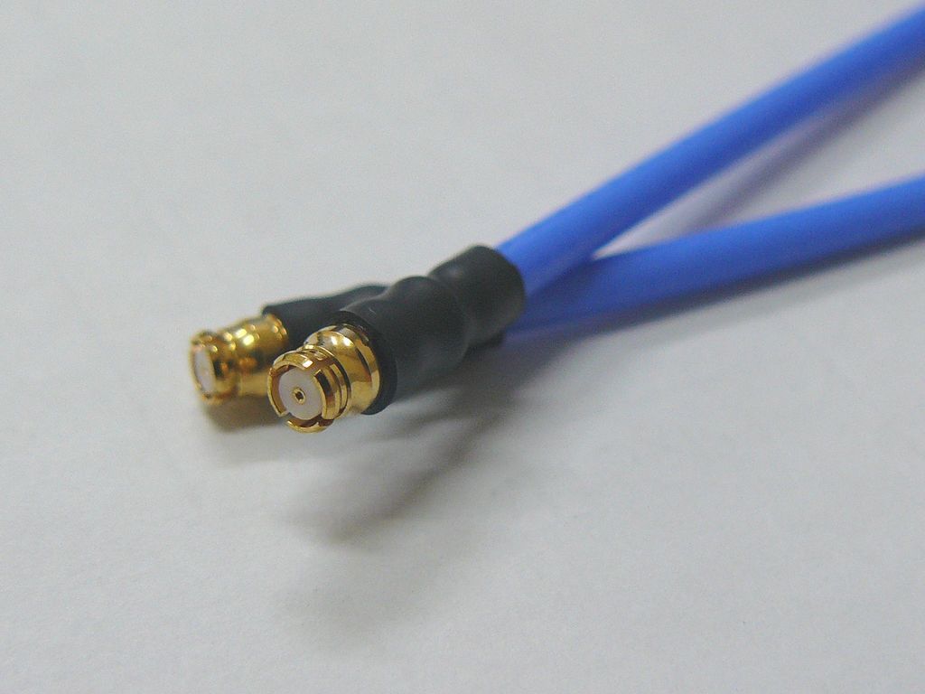 SMP Microwave/RF coaxial series phase and amplitude stable cable