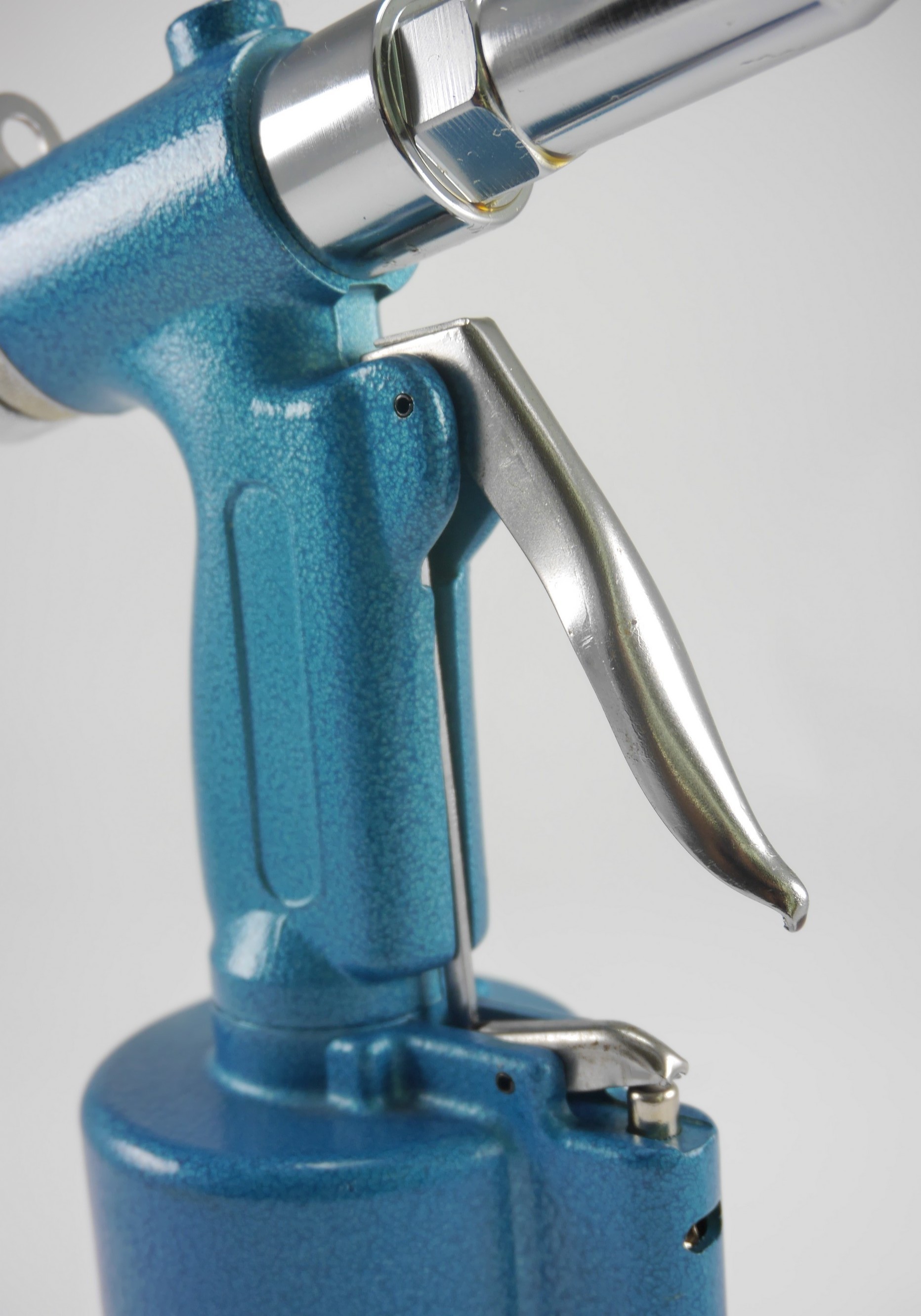 Air Hydraulic Riveter Kit (GP102) Supply. Over 44 Years of Vacuum