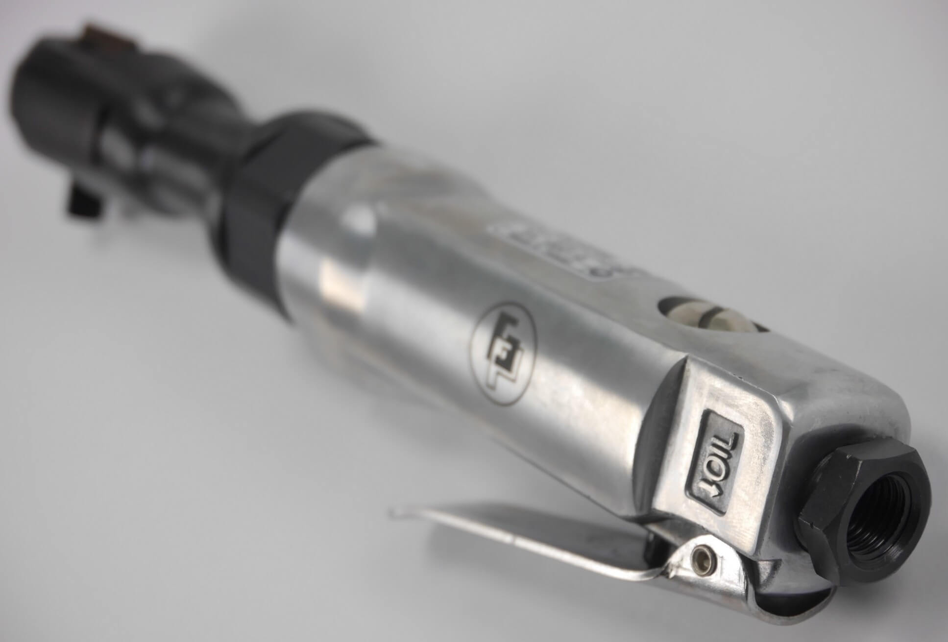 3/8" Air Ratchet Wrench (50 ft.lb) Supply. Over 44 Years of Vacuum