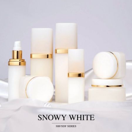 Collezione di packaging cosmetico - Bianco neve