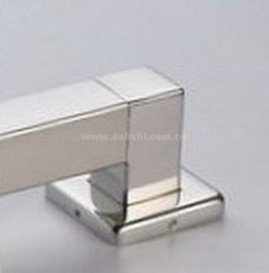 RAILING 90 DEGREE FIXING BASE WITH COVER ( SS:40028SQ) SS:40028SQ