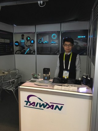 Cochief team in the 2016 International CES