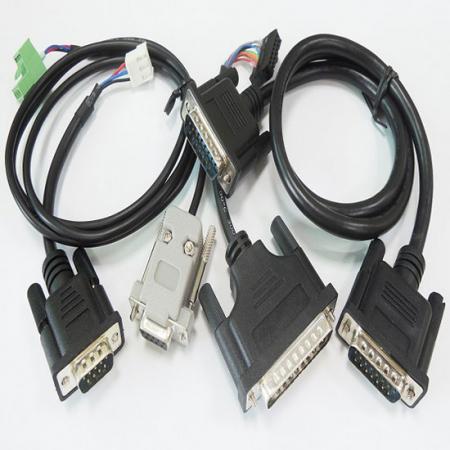 Câble D-SUB et câble d'ordinateur - Connecteur DB et câble d'ordinateur
