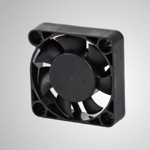 Ventilador de refrigeración de CC con serie de 40 mm x 40 mm x 10 mm - TITAN- Ventilador de enfriamiento de CC con ventilador de 40 mm x 10 mm, proporciona tipos versátiles para las necesidades del usuario.