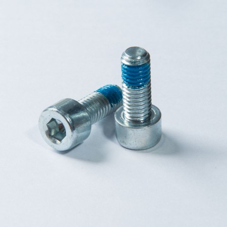 Internal Hex Head Screw - Internal Hex Head Screw w/ Machine Thread, Trivalent Chromium Zinc Plated on the Surface and Blue Nylok on the Thread