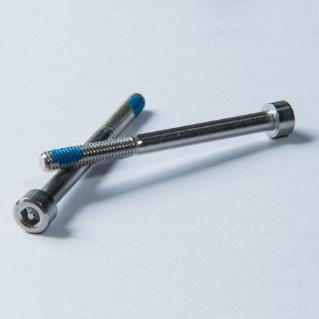 Internal Hex Head Screw - Vnitřní šroubovací kolík se šestihrannou hlavou s částečně závitovým strojním závitem, modrý nylon na závitu