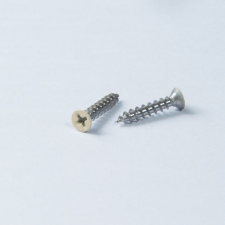 Flat Head Phillips Coarse Pointed Tail Screw