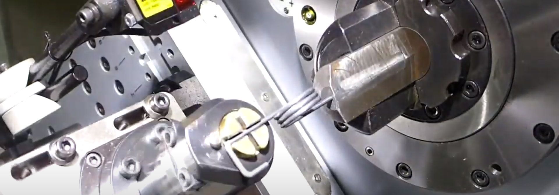 如何透过弹簧机系统介面满足弹簧生产人员的操作习惯 新达机械股份公司 如何透过弹簧机系统介面满足弹簧生产人员的操作习惯 新达机械股份公司