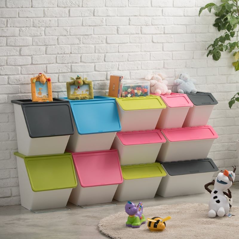 Stackable Storage Bin with Lid