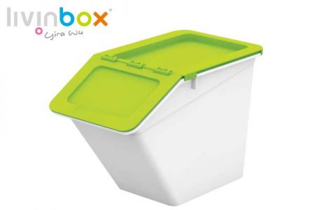 Stackable storage bin with hinged lid, 13L