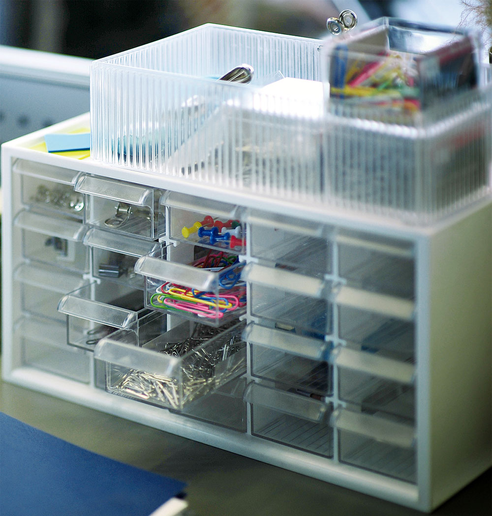 Desktop Stationery Organizer with 14 Assorted Drawers Plastic Storage